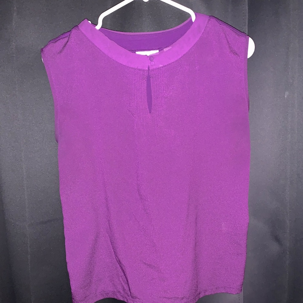 Sleeveless Blouse